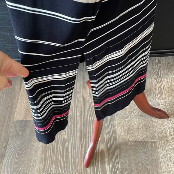 White House Black Market Strapless Dress - Picture 7 of 11